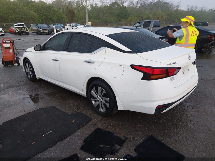 2023 Nissan Altima S Fwd