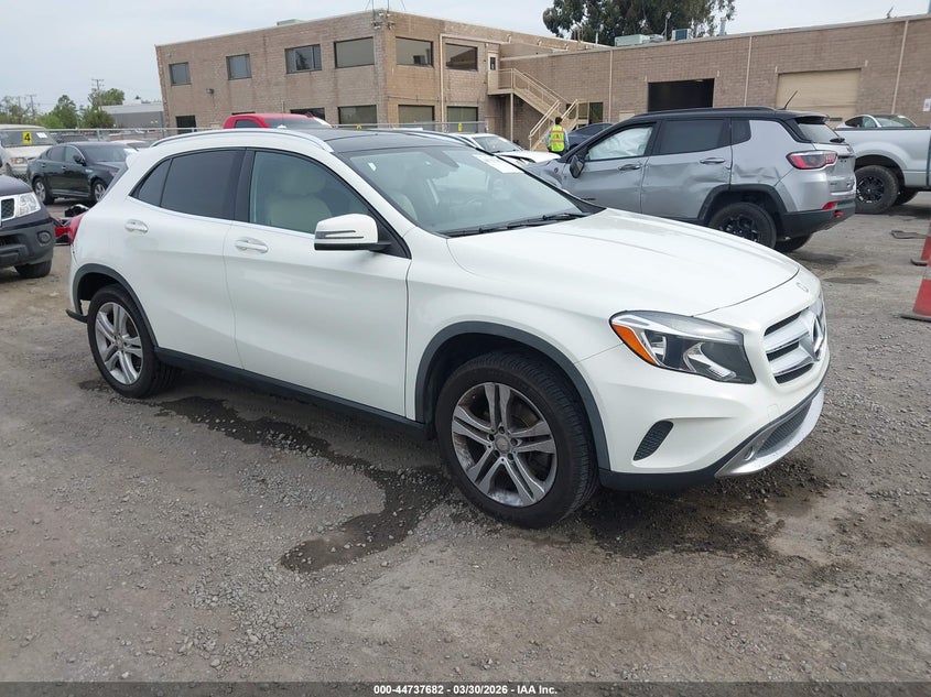 2017 MERCEDES-BENZ GLA 250 4MATIC