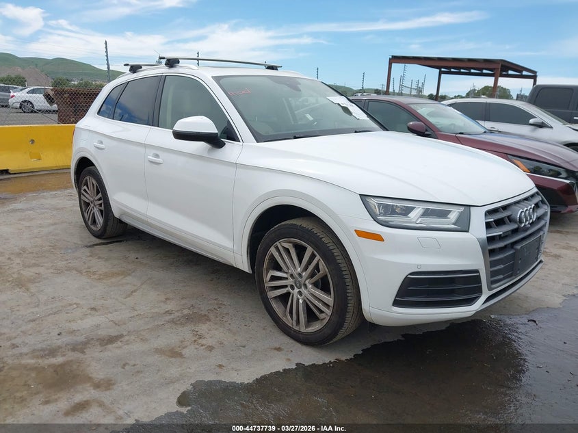2018 Audi Q5 2.0T Premium/2.0T Tech Premium