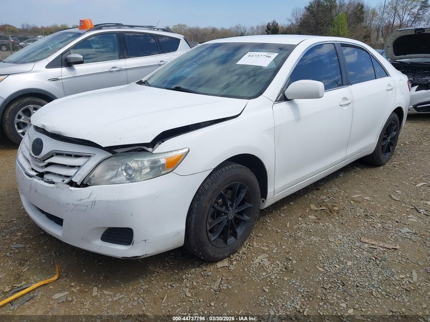 2010 Toyota Camry Le