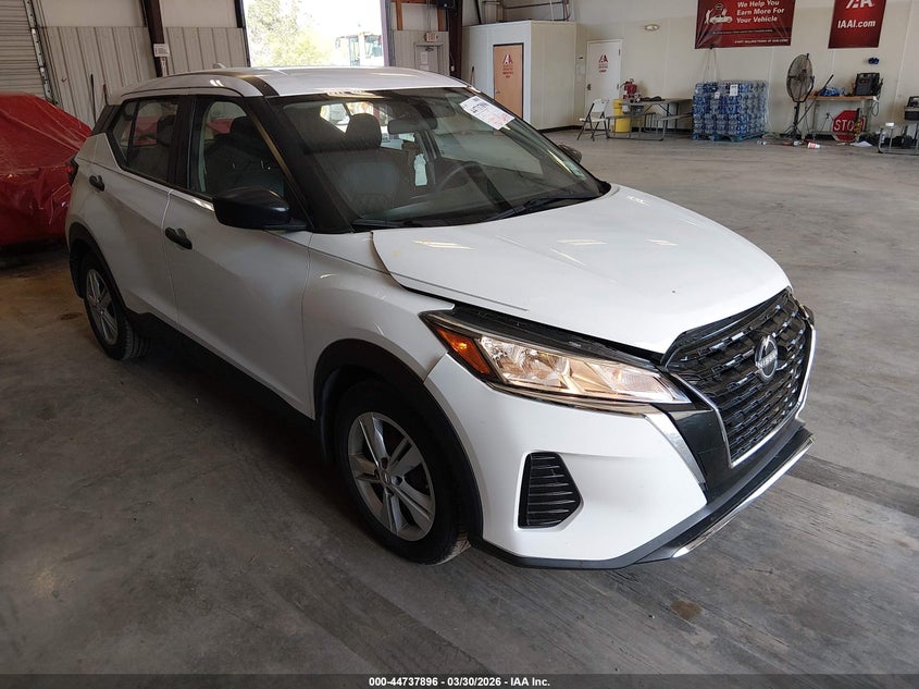 2022 Nissan Kicks S Xtronic Cvt