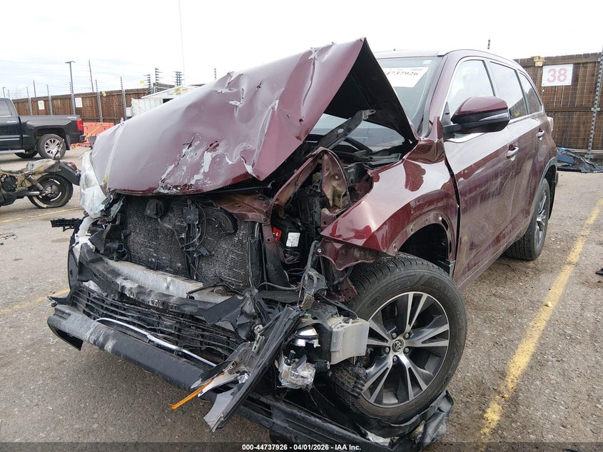 5TDJKRFH7GS233736 2016 Toyota Highlander Xle V6 photo 1