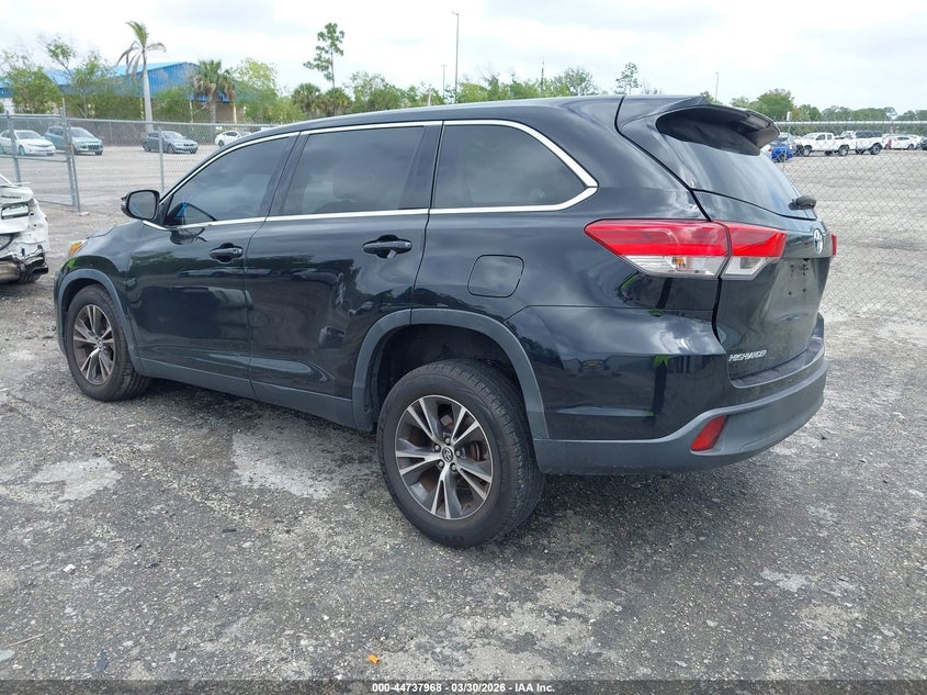 2019 Toyota Highlander Le