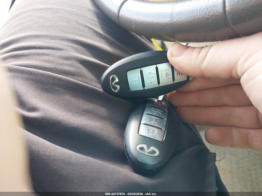 2012 Infiniti M35H VIN: JN1EY1APXCM910853 Lot: 44737978