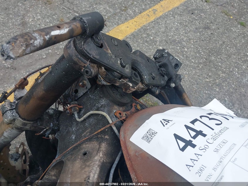 2001 Suzuki Gsx1300 R VIN: JS1GW71A112102338 Lot: 44737982