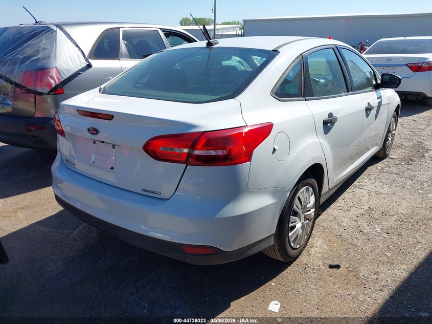 Vin: 1fadp3e25gl253080, lot: 45235211, ford focus s 20164
