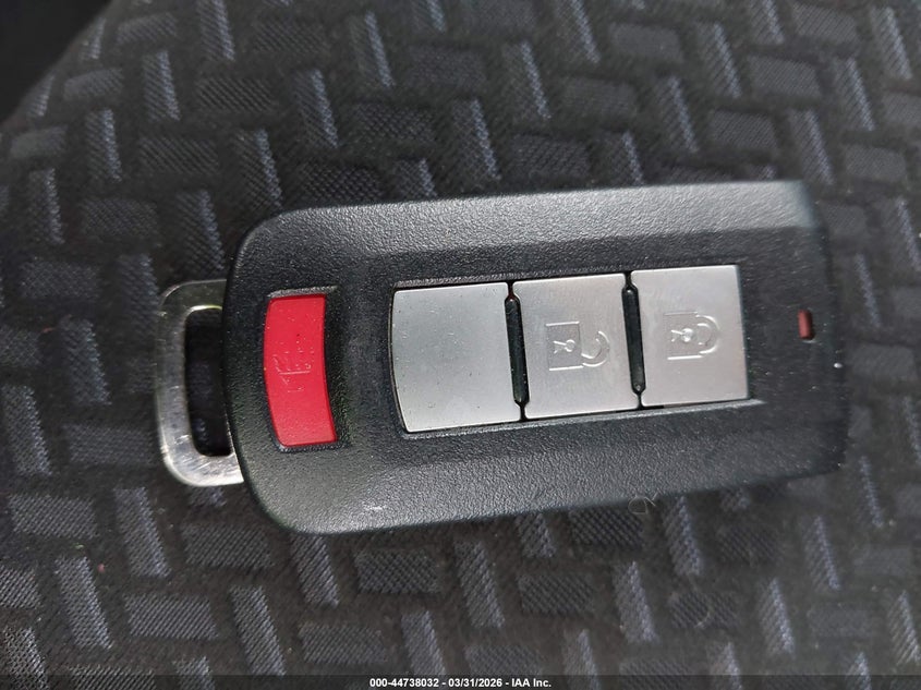 2024 Mitsubishi Eclipse Cross Le S-Awc VIN: JA4ATVAA1RZ065703 Lot: 44738032