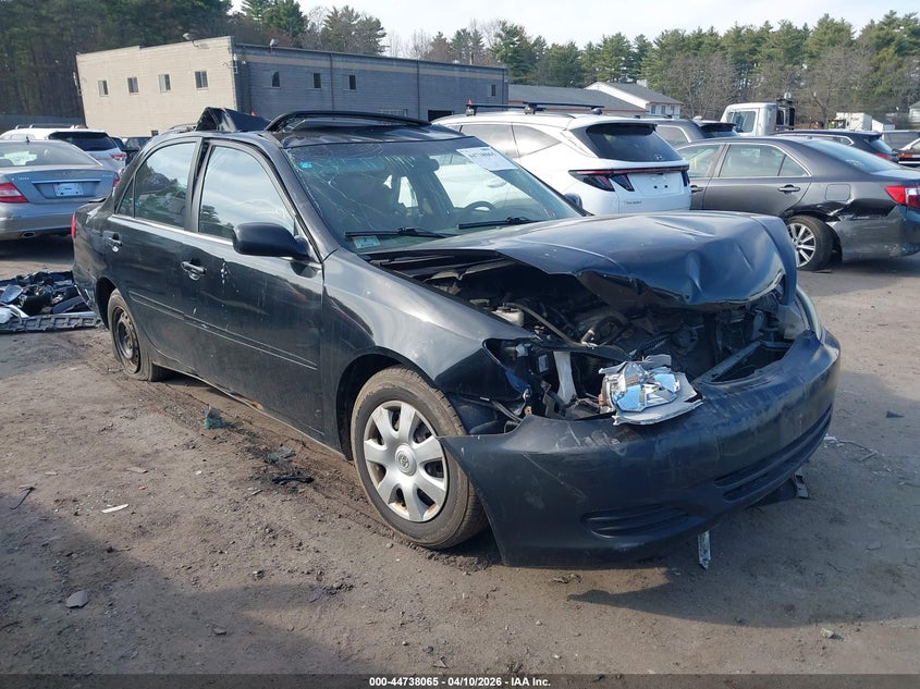 2004 Toyota Camry Le