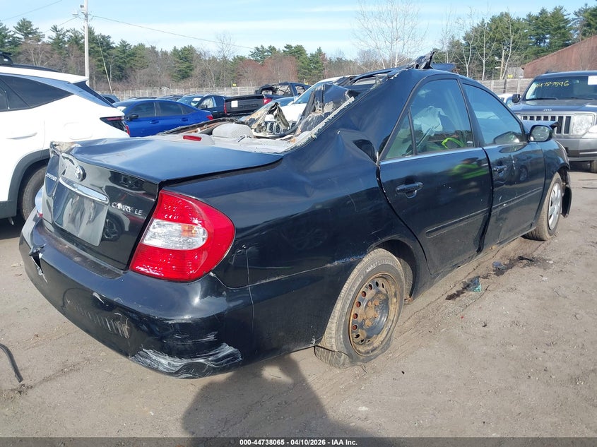 2004 Toyota Camry Le