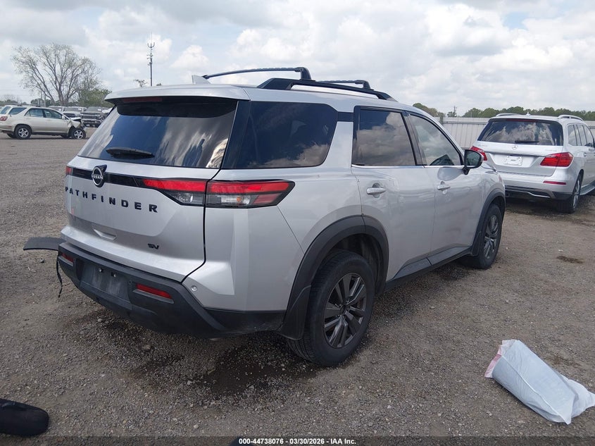 2022 Nissan Pathfinder Sv 2Wd