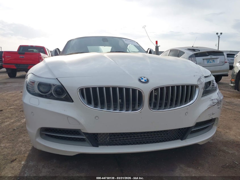 2011 BMW Z4 Sdrive35I VIN: WBALM7C59BE384218 Lot: 44738139