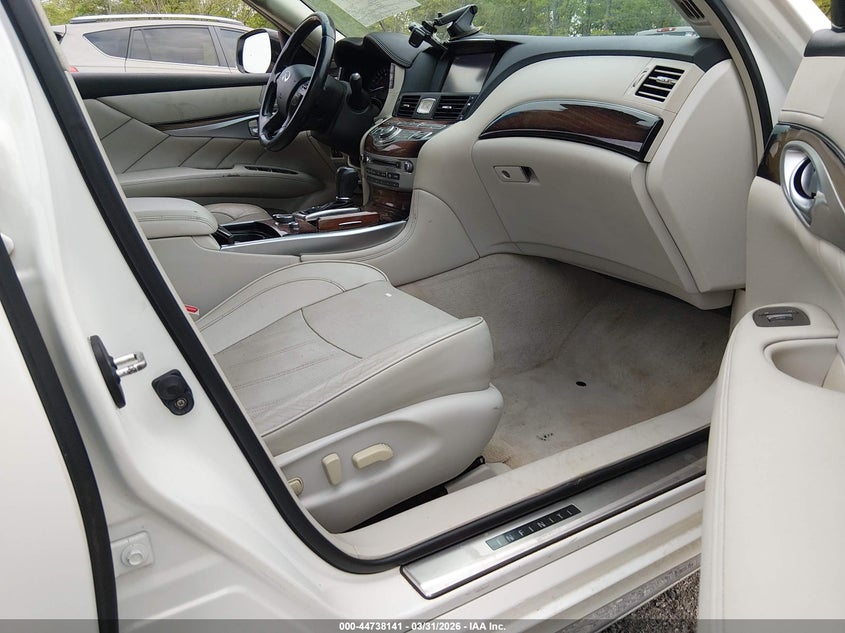 2015 Infiniti Q70L 3.7 VIN: JN1BY1PP2FM600727 Lot: 44738141