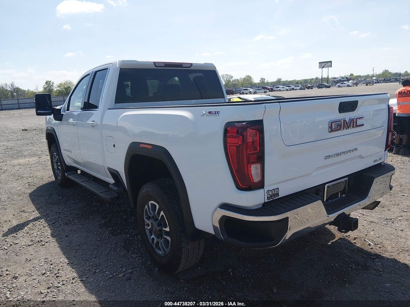 2022 GMC SIERRA 2500HD auction photo 3