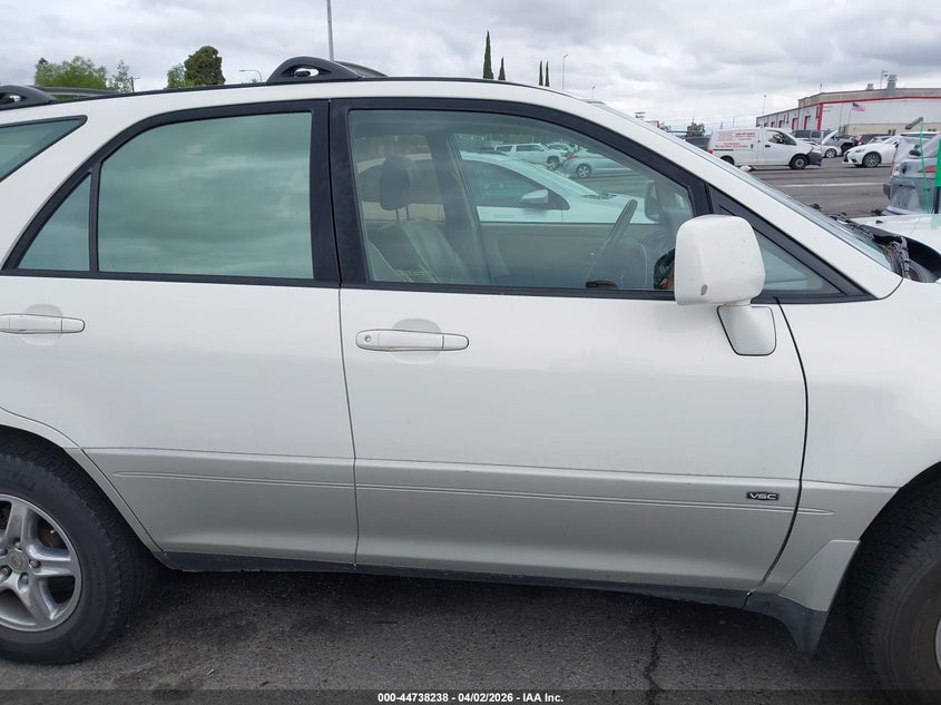 2001 Lexus Rx 300 VIN: JTJGF10U810099929 Lot: 44738238