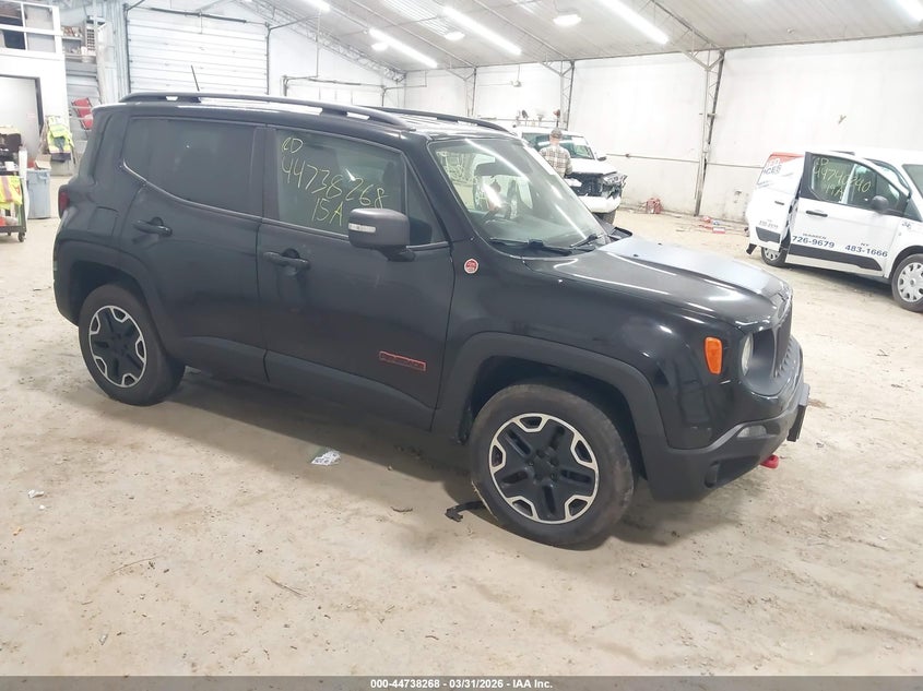 2015 Jeep Renegade Trailhawk