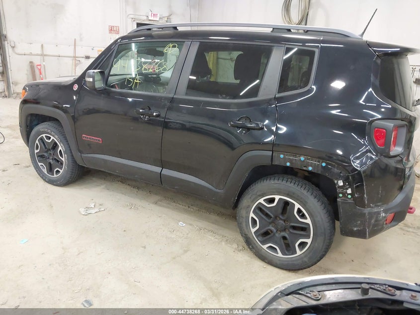 2015 Jeep Renegade Trailhawk