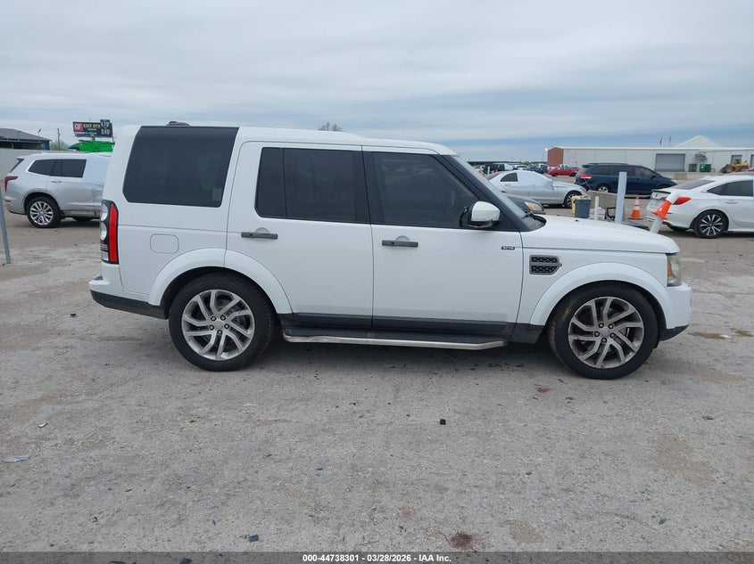 2016 Land Rover Lr4 VIN: SALAG2V63GA823267 Lot: 44738301