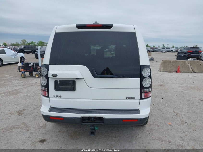 2016 Land Rover Lr4 VIN: SALAG2V63GA823267 Lot: 44738301