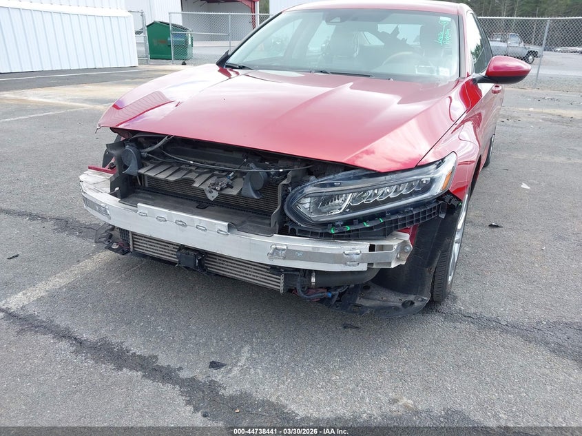 VIN 1HGCV1F16KA168695 2019 HONDA ACCORD LX