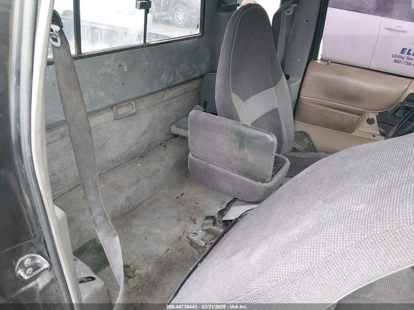 1994 Mazda B4000 Cab Plus VIN: 4F4CR16X8RTM31444 Lot: 44738443