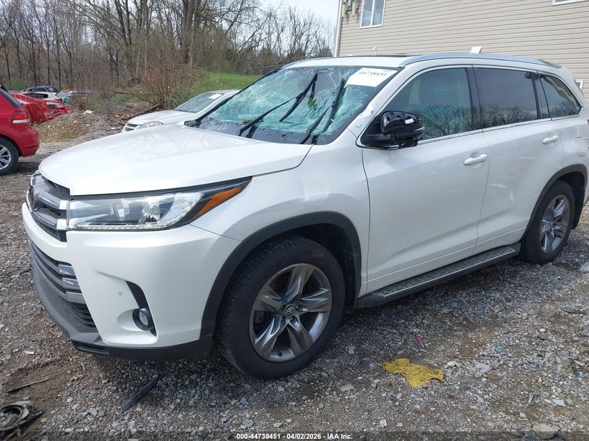 2019 Toyota Highlander Limited Platinum