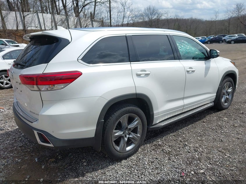 2019 Toyota Highlander Limited Platinum