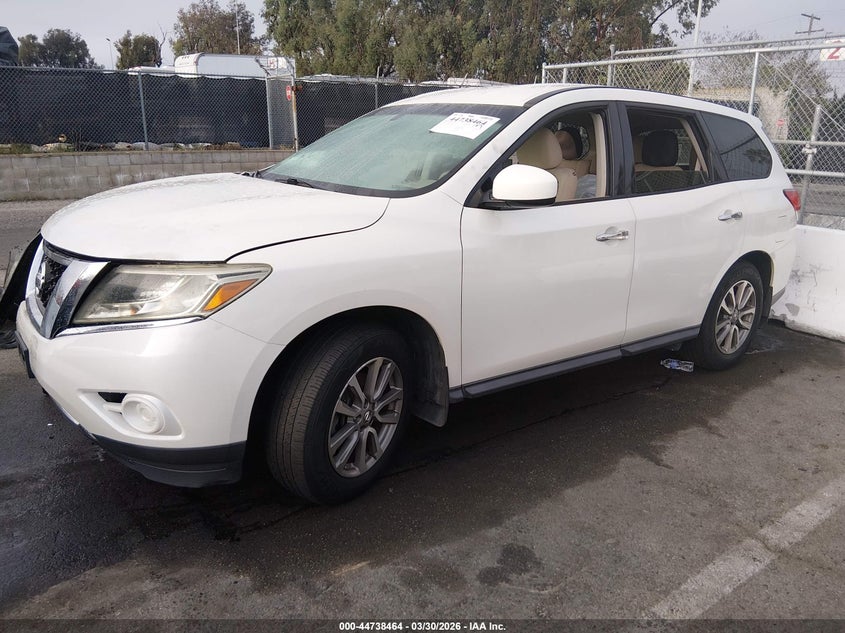 2015 Nissan Pathfinder S