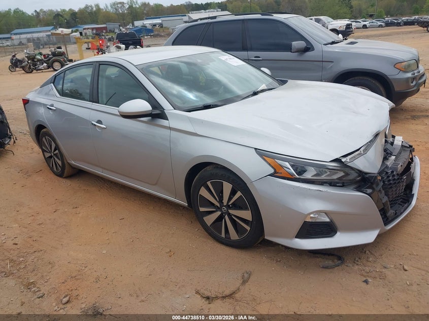 2022 Nissan Altima Sv Fwd