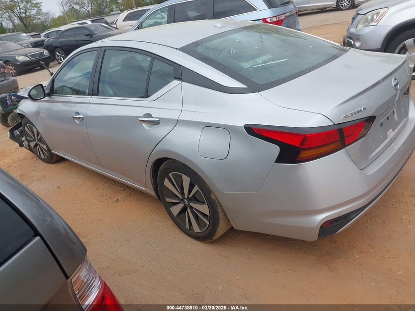 2022 Nissan Altima Sv Fwd