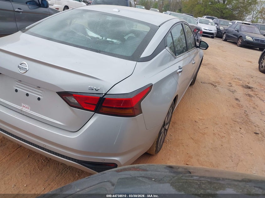 2022 Nissan Altima Sv Fwd