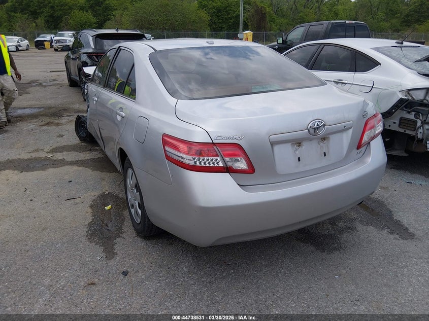 2010 Toyota Camry Le