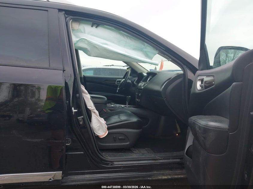 2013 Nissan Pathfinder Sl