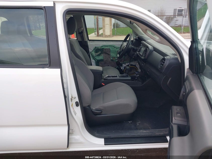 2016 Toyota Tacoma Sr V6