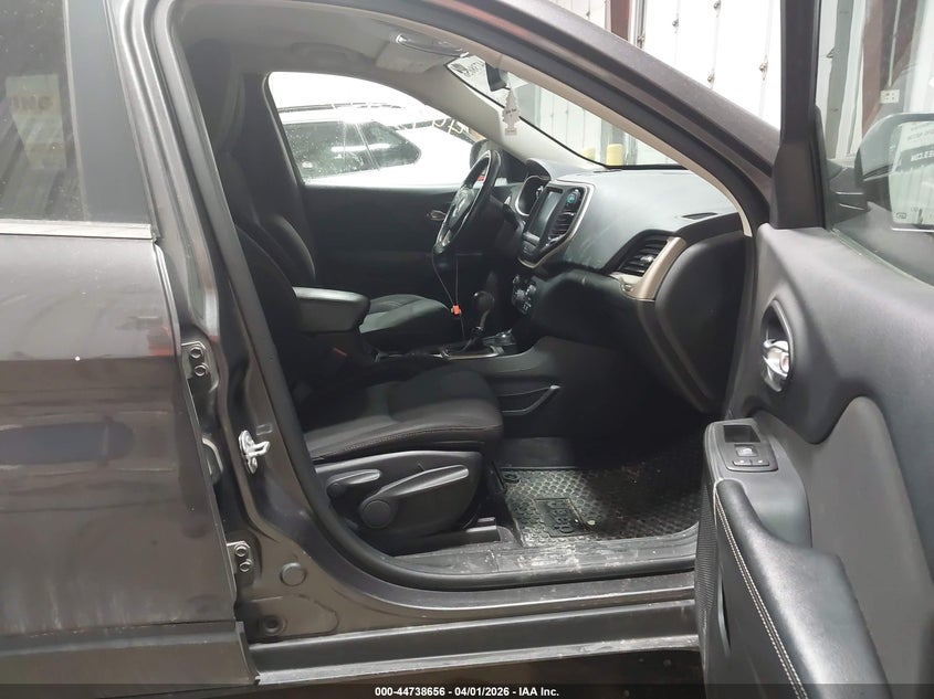 2016 Jeep Cherokee North