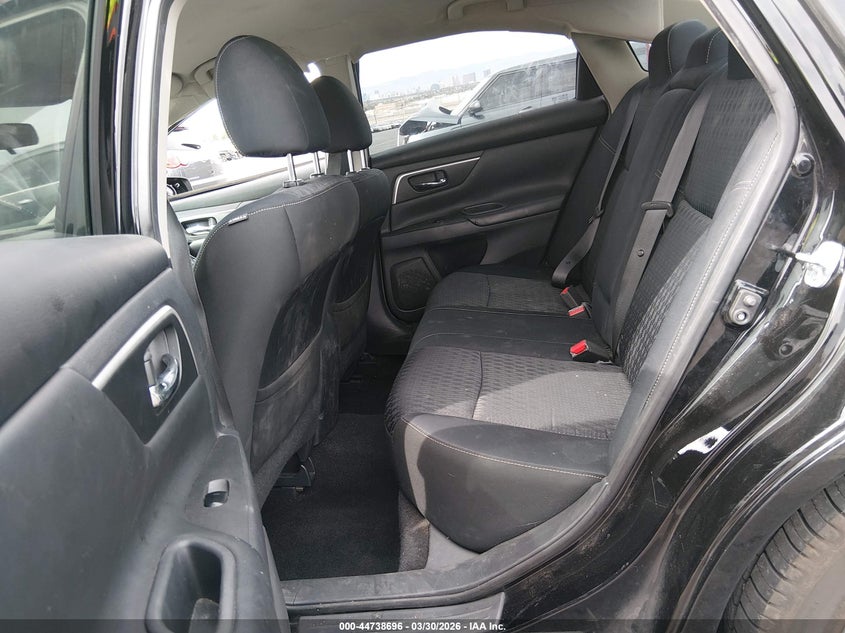 VIN 1N4AL3AP6HC121852 2017 NISSAN ALTIMA 2.5 SV