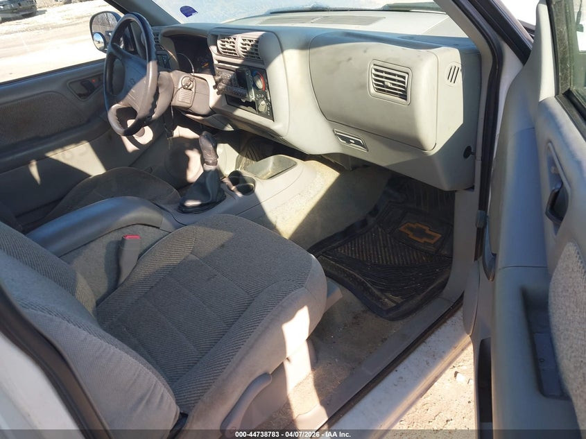 1997 Chevrolet S-10 Ls Fleetside