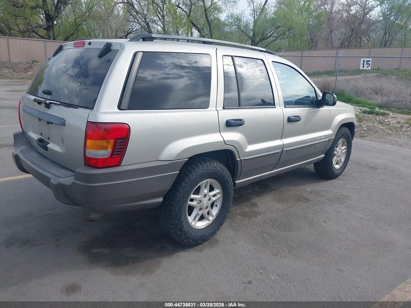 2004 Jeep Grand Cherokee Laredo