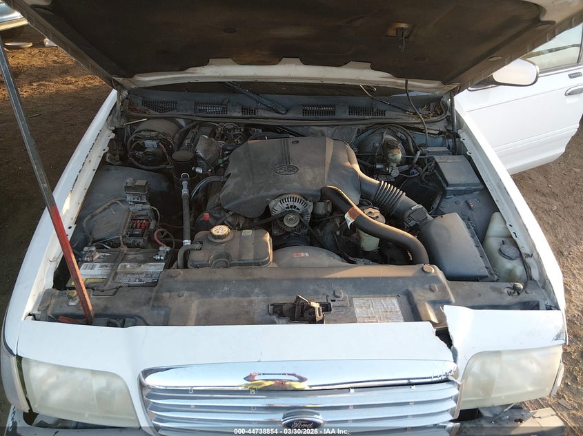 2001 Ford Crown Victoria Lx VIN: 2FAFP74W41X132362 Lot: 44738854