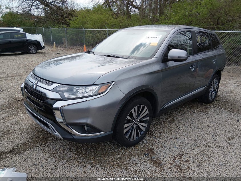 2019 Mitsubishi Outlander Se