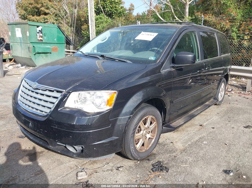 2008 Chrysler Town & Country Touring