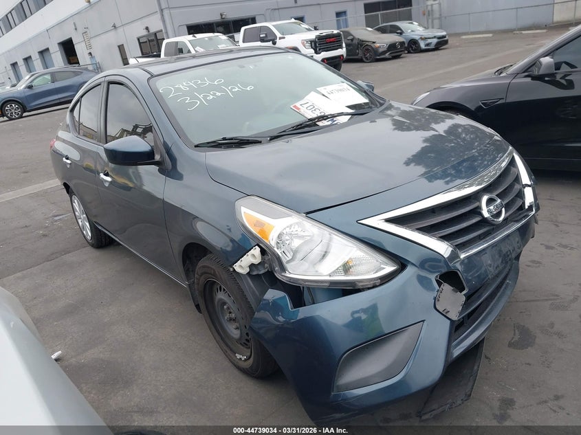 2017 Nissan Versa 1.6 Sv
