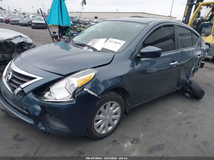 2017 Nissan Versa 1.6 Sv