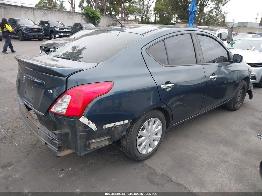 2017 Nissan Versa 1.6 Sv