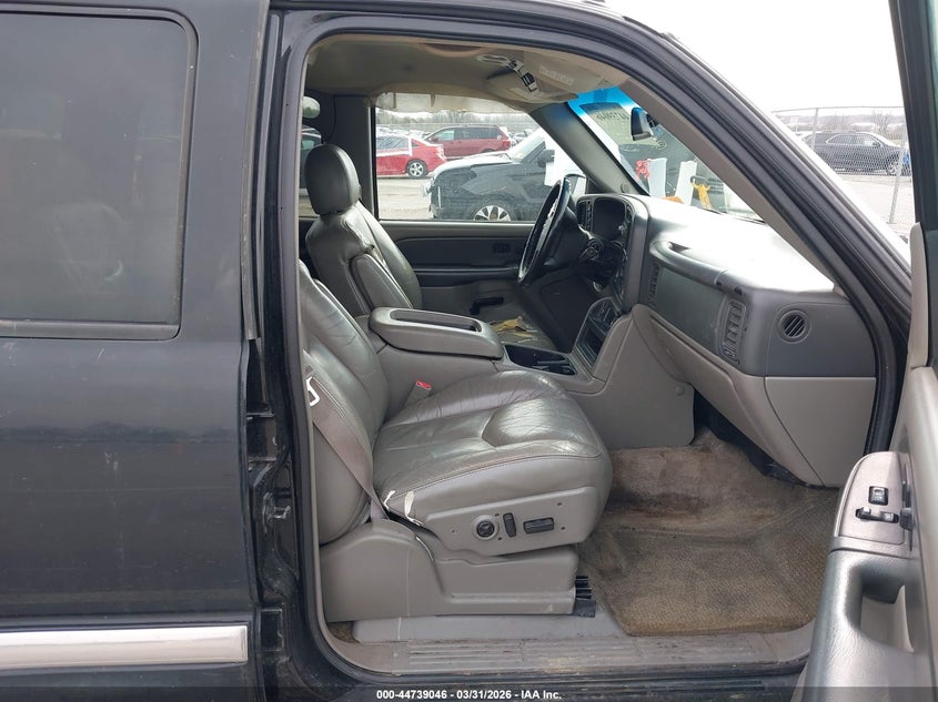 2003 GMC Yukon Slt