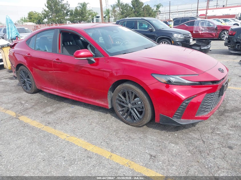 2025 TOYOTA CAMRY