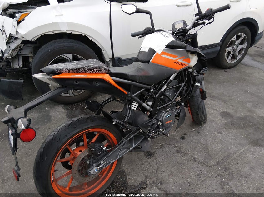 VIN: MD2JPC404PC026700 2023 KTM 200 DUKE