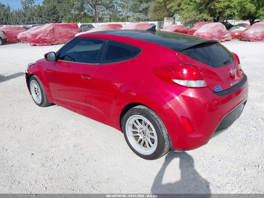 2012 Hyundai Veloster Base W/Red/Black