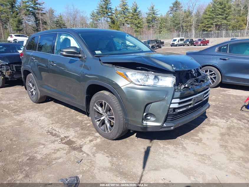 2019 Toyota Highlander Le