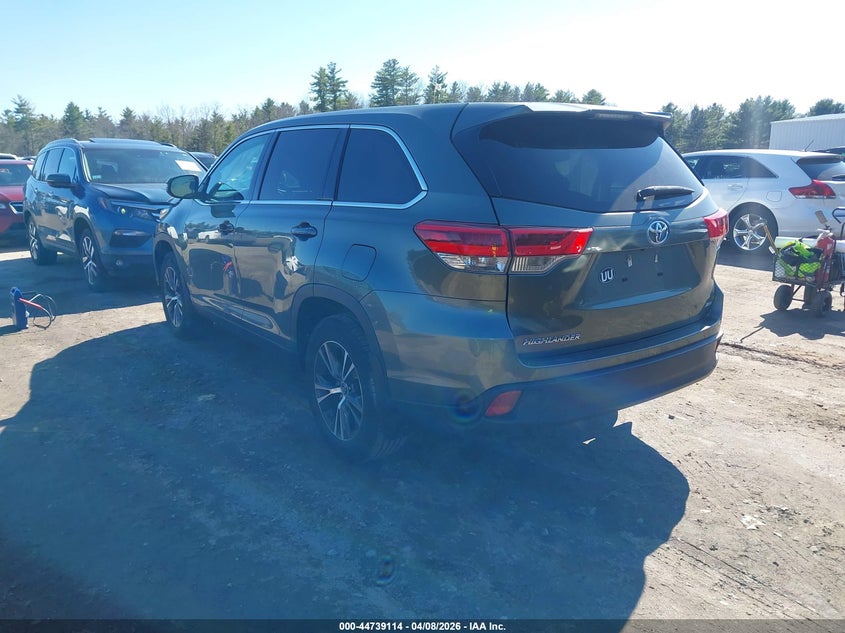 2019 Toyota Highlander Le