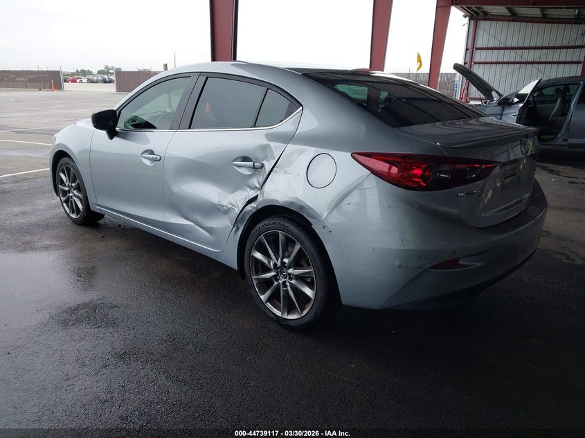 2018 Mazda Mazda3 Touring